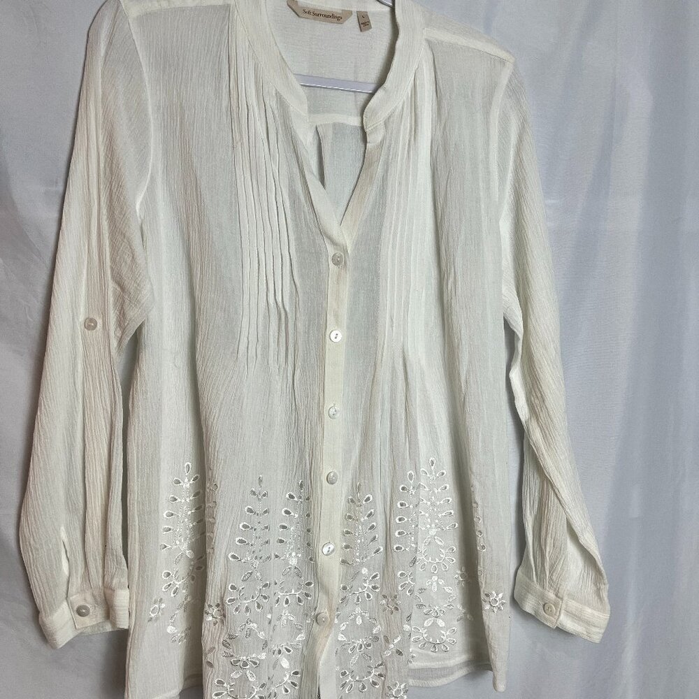 Women's Ivory Soft Surroundings embellished Blouse Size L